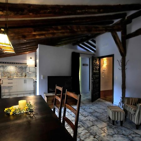 La Casa Grande De Albarracinアパートメント エクステリア 写真